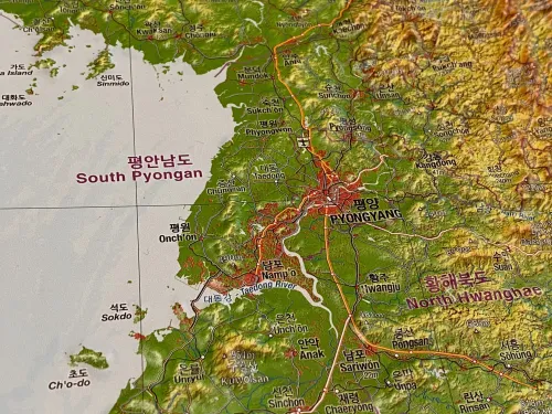 Detailansicht der Reliefkarte von Korea