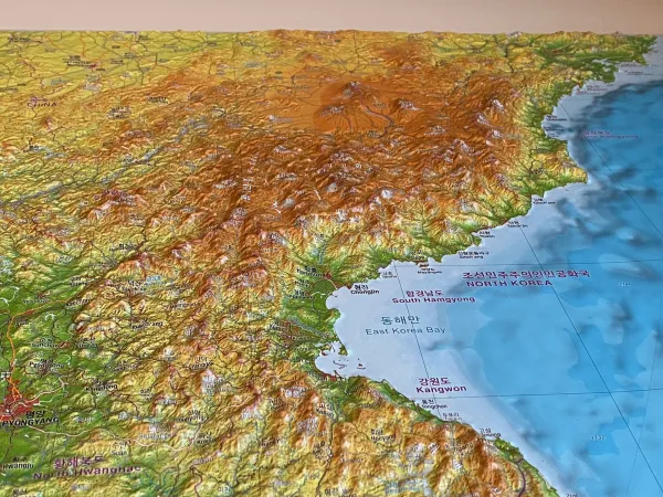 Detailansicht der Reliefkarte von Korea