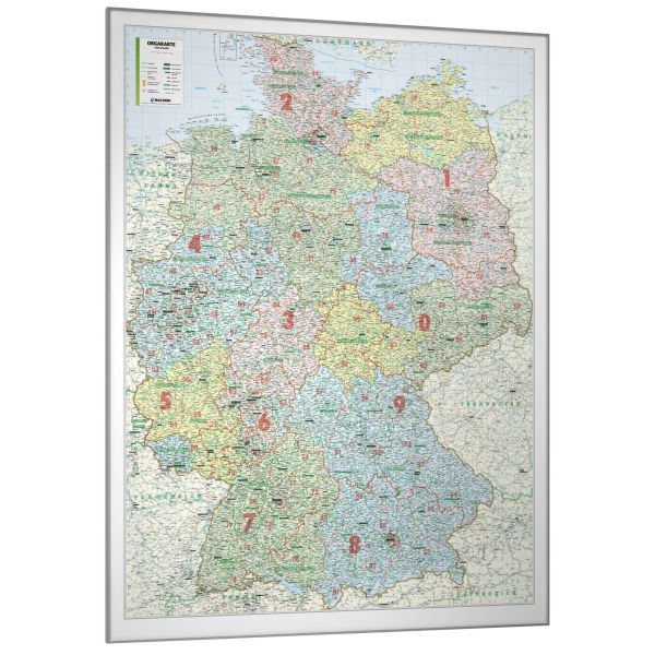 Die Deutschland-PLZ2 Organisationskarte inkl. Bundesländer (98x129 cm) gerahmt